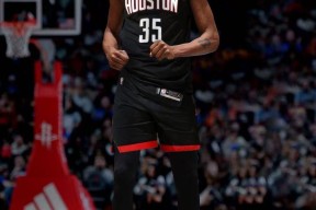 开云体育-包含杜兰特在独行侠比赛中爆冷，比赛规则变更引发热议！热度持续攀升的词条